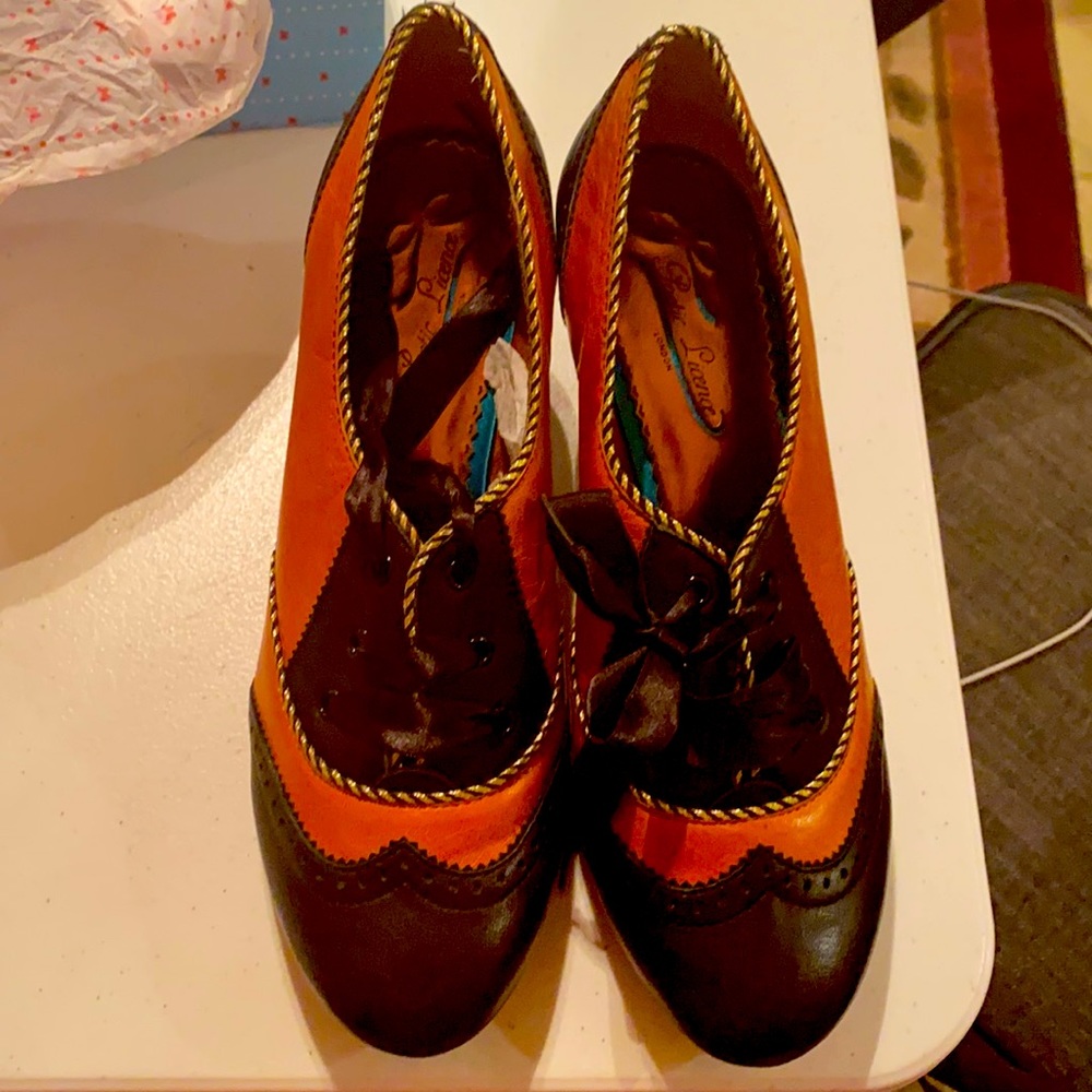 COPY - Brand new Poetic license shoes
